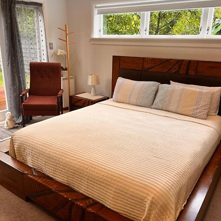 The Perfect Getaway For Two In A Large Suite Whanganui Luaran gambar