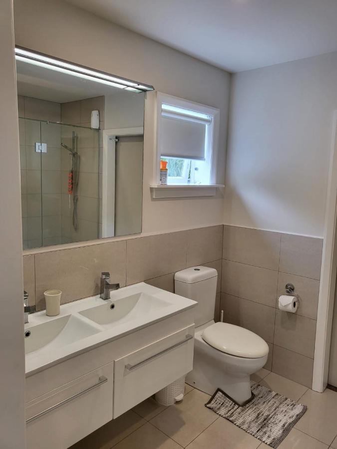The Perfect Getaway For Two In A Large Suite Whanganui Luaran gambar