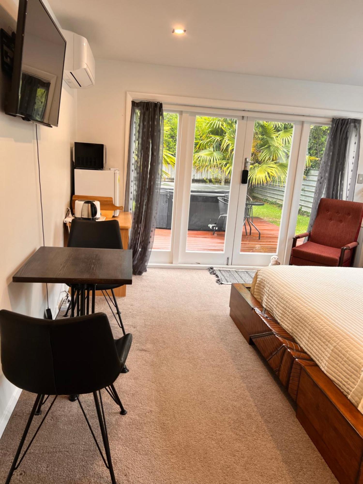 The Perfect Getaway For Two In A Large Suite Whanganui Luaran gambar